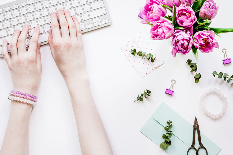 白いキーボード