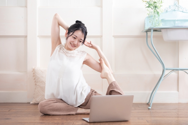 ダイエットする女性